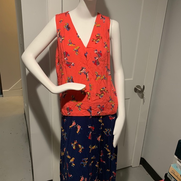 Emilyandfinn set - Picture 1 of 7